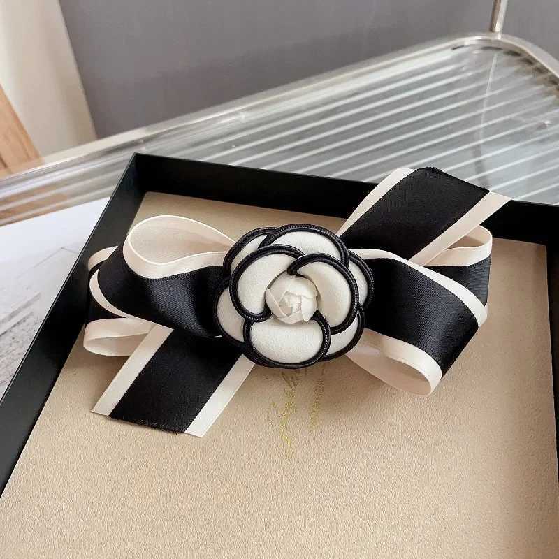 Fashion Vintage Camellia Flower Hair Clip for Women Girls Korean Fashion Hairpin Fabric Bow Headpiece Elegant Headwear Hair Accessories wer Y250930