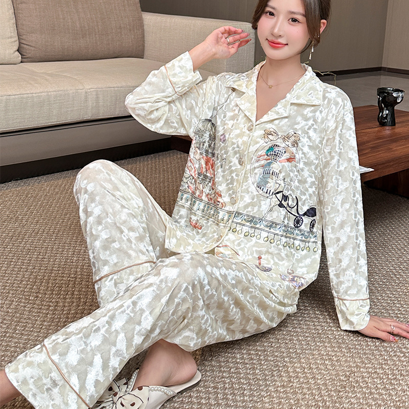 F79-Chic & Trendy - Handcrafted Artists Detailing in Everyday Cotton Trousers