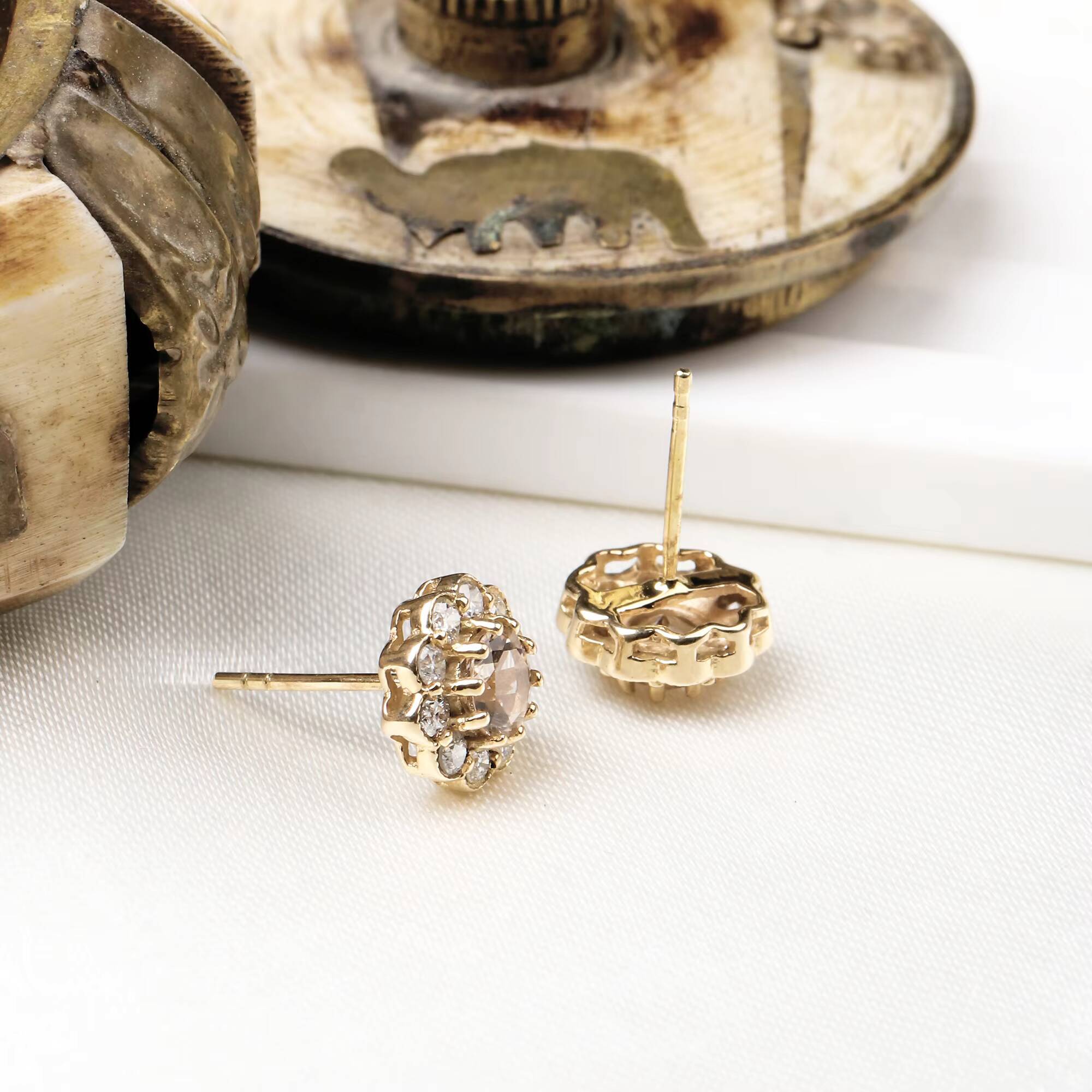 Designer Floral Shaped Morganite With Dia Drop Earring 14k Yellow Gold for Womens Handmade Jewelry Wholesaler