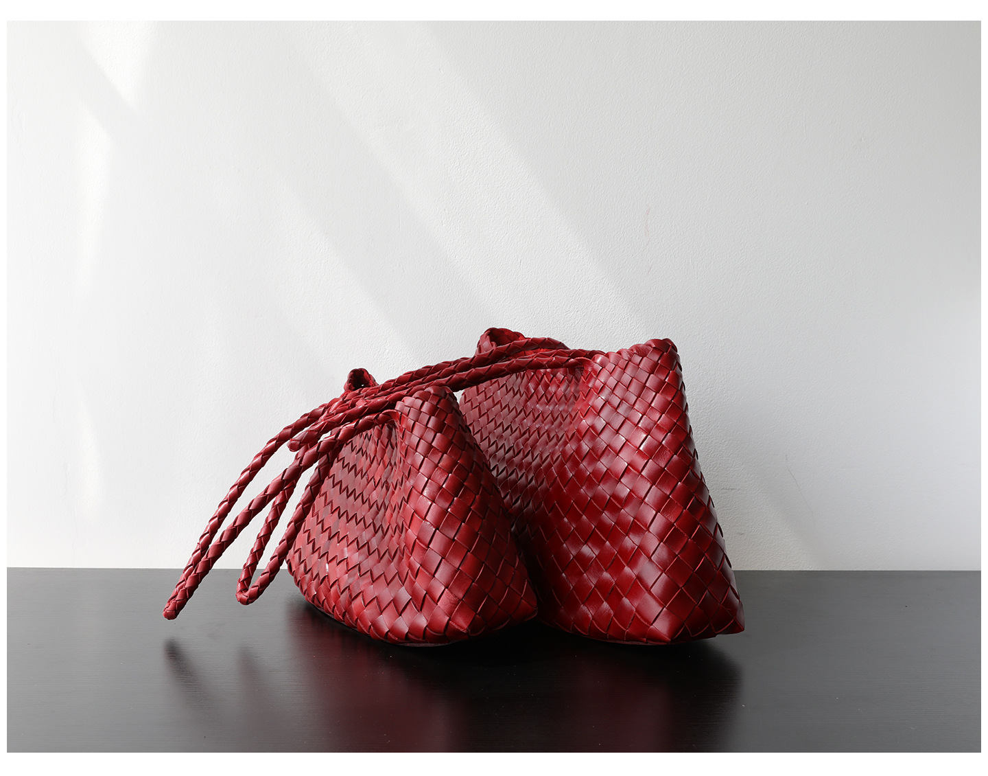 Designer bag diffusion Genuine Leather woven top layer womens french basket handmade leather tote bag shoulder big and small