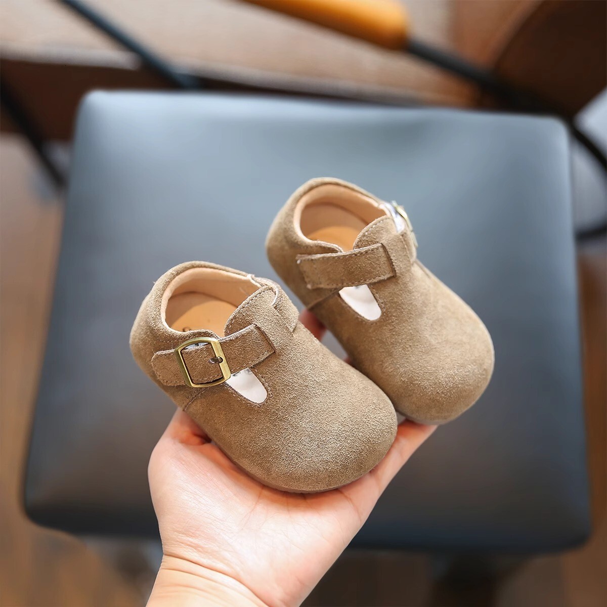 Designer Anti slip and wear-resistant children's walking shoes Korean style Boken versatile casual comfortable soft sole 0-2 year old toddler des