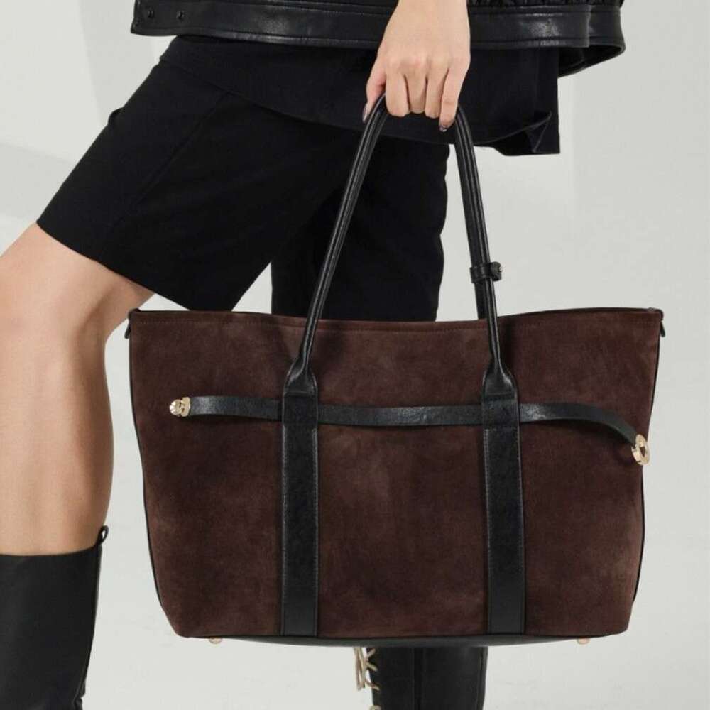 Designer Bag Tote Shoulder Bag New Matte Leather Large Capacity Handbag With Upgraded Feel For Commuting And Outings Fashionable Trendy Women S Single
