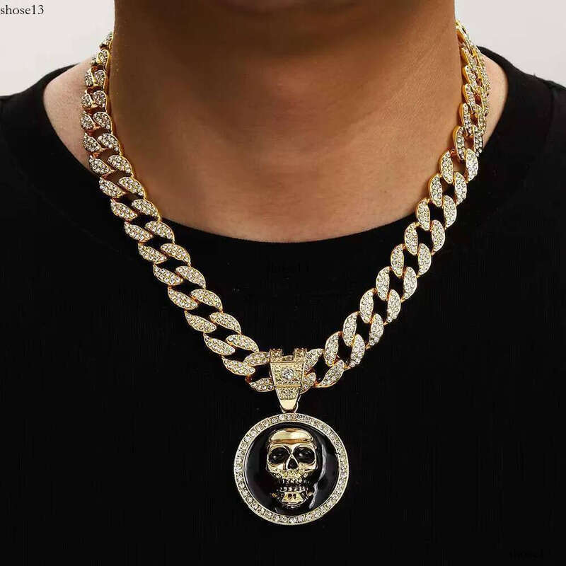 DHcollection 15MM Miami Cuban with Skull Pendant Chain for Men's Hip Hop Rapper Choker