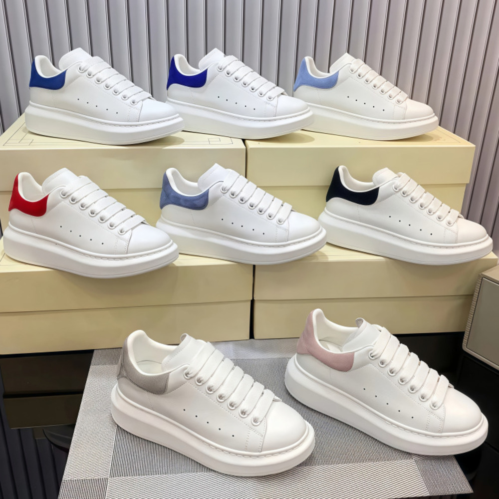 Fashion Casual shoes Men Designer sneakers women platform trainers oversized calfskin shoe lace up White leather velvet mens womens trainers outdoor sports shoe