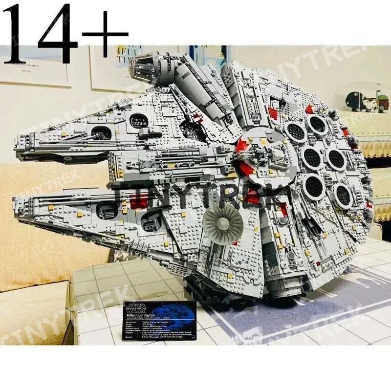 8445PCS Star Plan Millennium Big Falcon Spaceship High Difficulty Compatible 75192 Building Blocks Bricks Toy Gifts L250821
