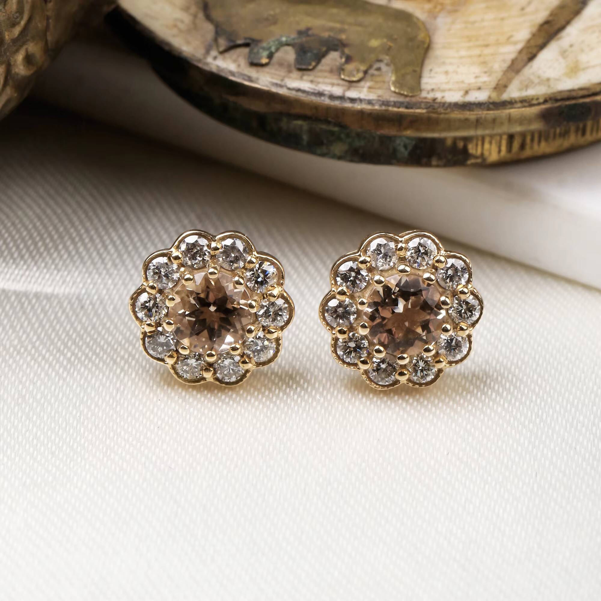 Designer Floral Shaped Morganite With Dia Drop Earring 14k Yellow Gold for Womens Handmade Jewelry Wholesaler