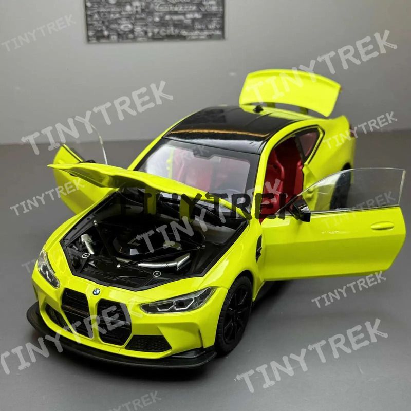 1 24 M4 G82 Coupe Alloy Sports Diecasts Metal Vehicles Car Model Simulation Sound Light Collection Chlidrens Toys Gift 241212