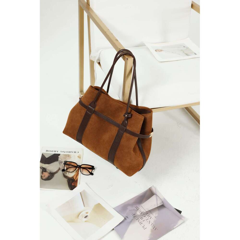 Designer Bag Tote Shoulder Bag New Matte Leather Large Capacity Handbag With Upgraded Feel For Commuting And Outings Fashionable Trendy Women S Single