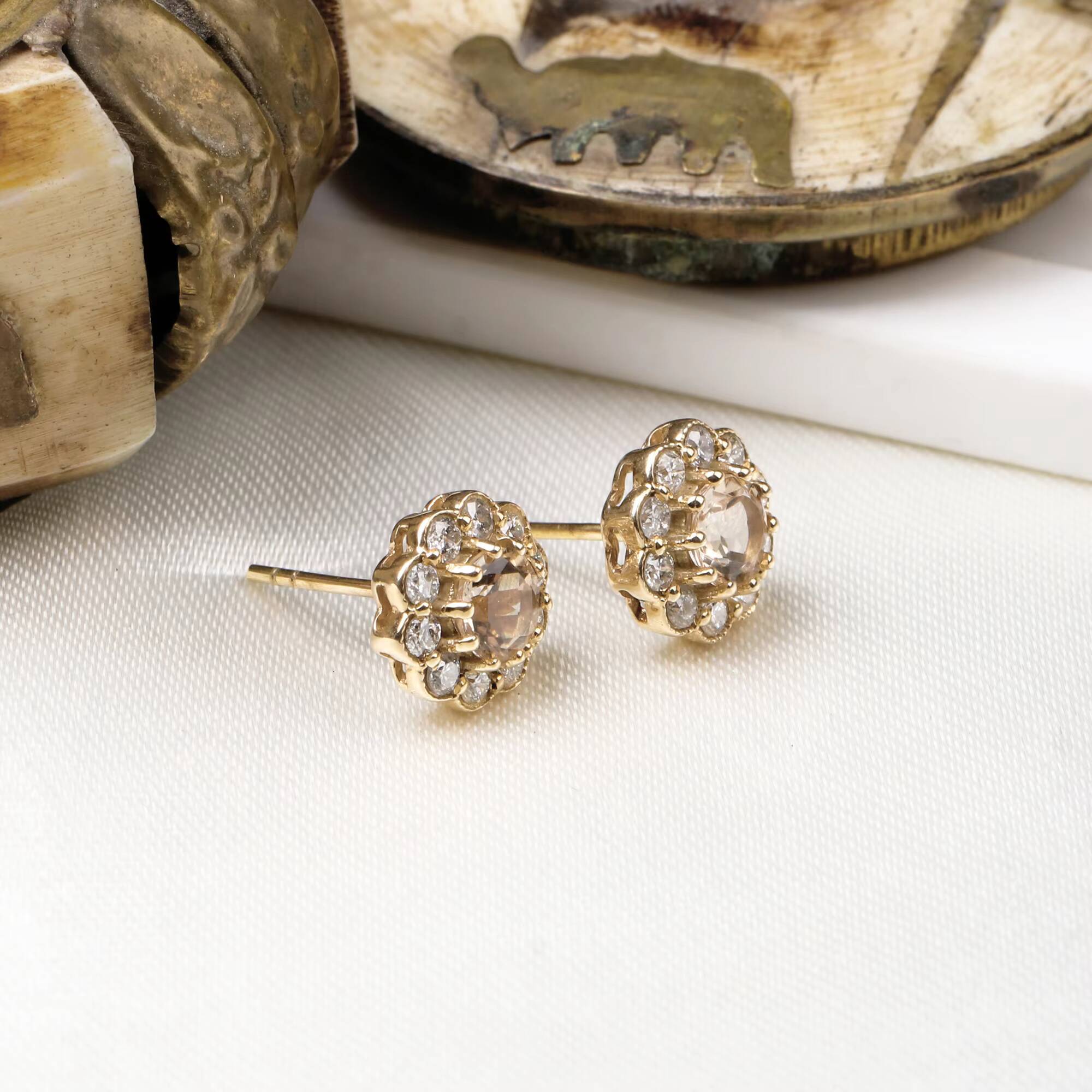 Designer Floral Shaped Morganite With Dia Drop Earring 14k Yellow Gold for Womens Handmade Jewelry Wholesaler