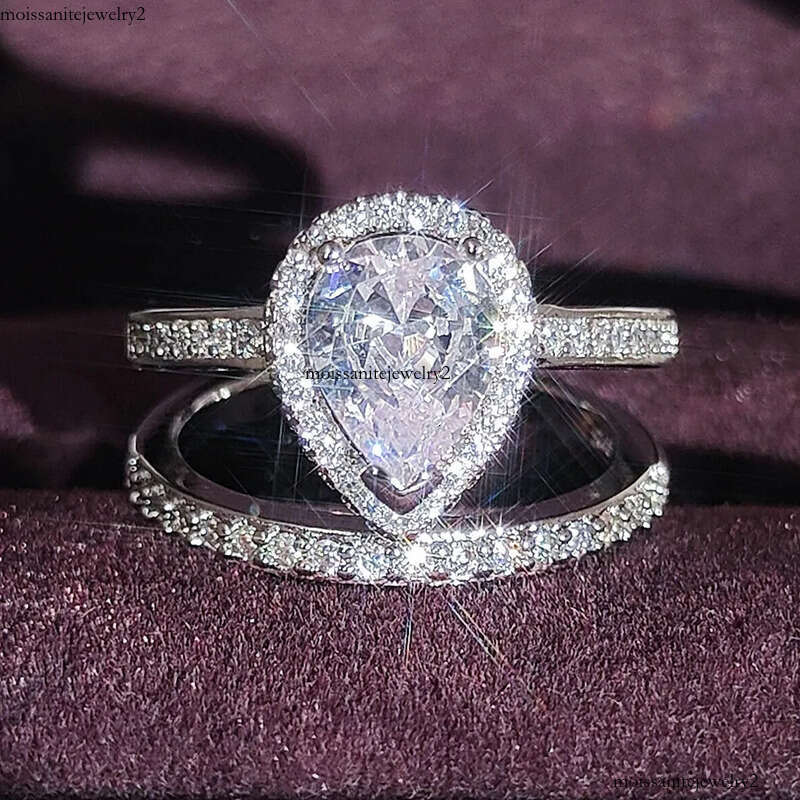 2025 Rulalei Jewelry Sterling Sier Pear Cut White Lab Moissanite Dia High Quality Party Promise Women Wedding Couple Ring Set Gift