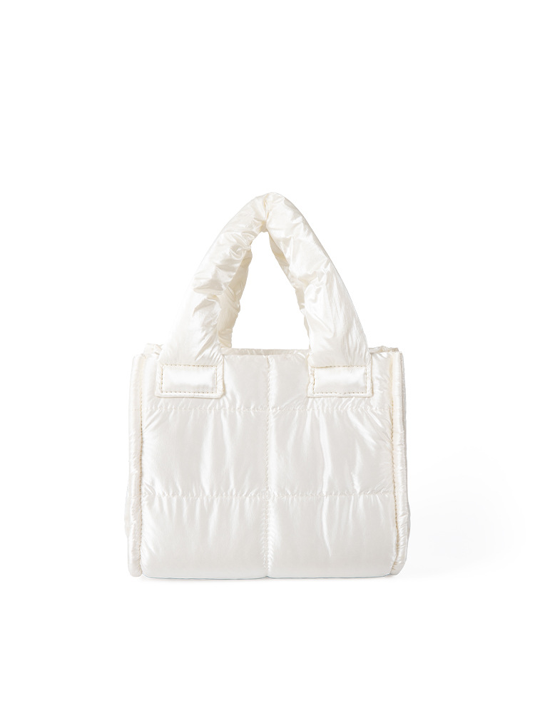 Korean-Style High-End Niche Design Padded Bag 2025 Autumn New Style Fashionable And Lightweight Women's Single-Shoulder Crossbody Handbag