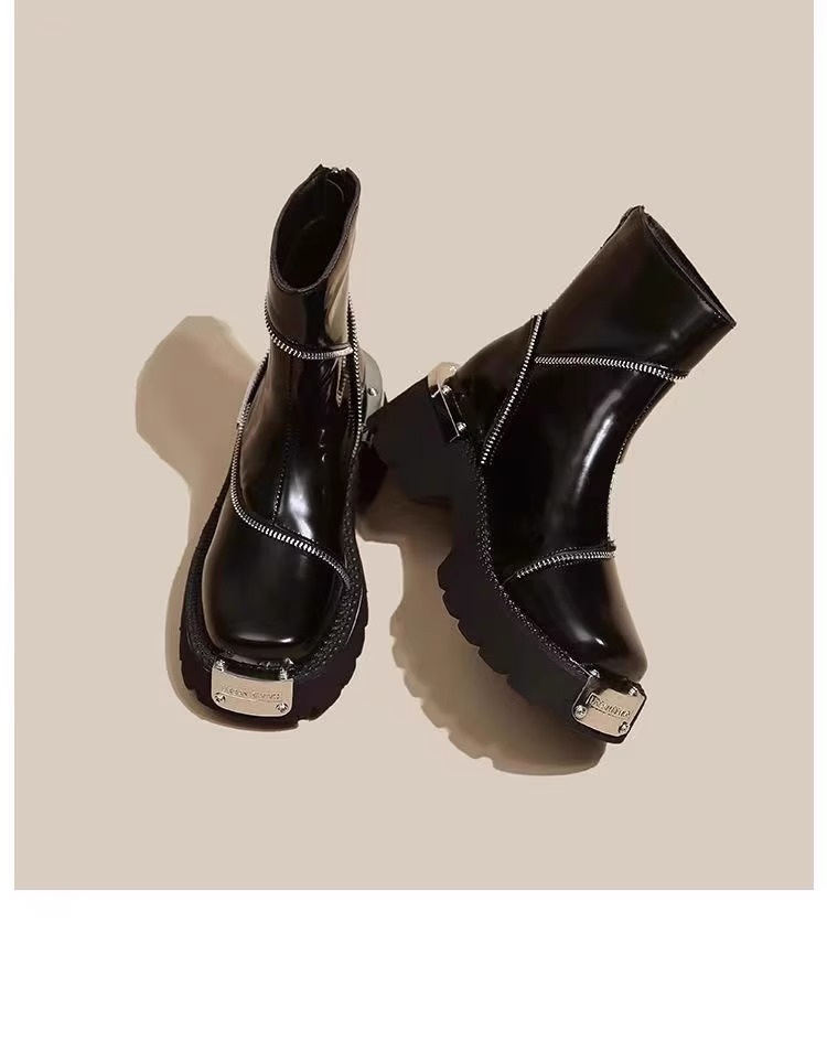 Free shipping platform Martin boots women autumn and winter new British style square head boots retro metal function wind short boots