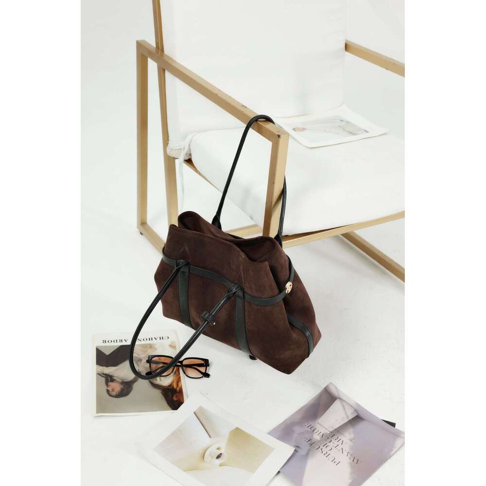 Designer Bag Tote Shoulder Bag New Matte Leather Large Capacity Handbag With Upgraded Feel For Commuting And Outings Fashionable Trendy Women S Single