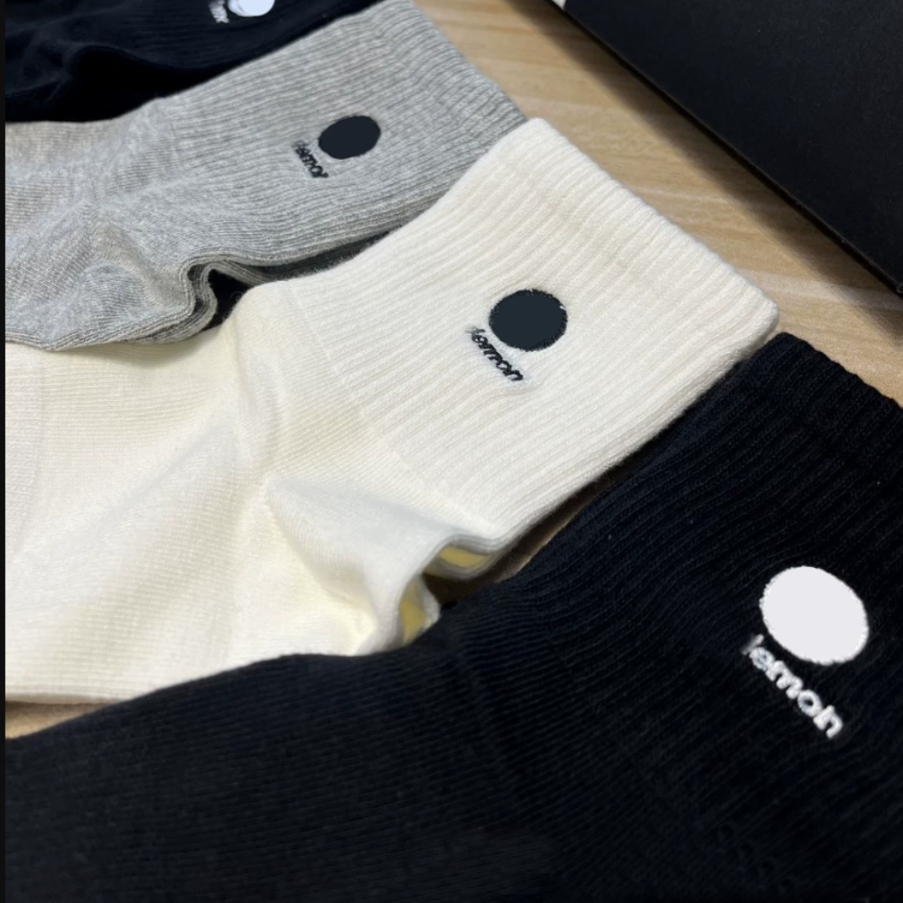 All-Season Men's/Womens Athletic Crew Socks Soft Breathable Fabric w/ Elegant Outerwear Detail yoga