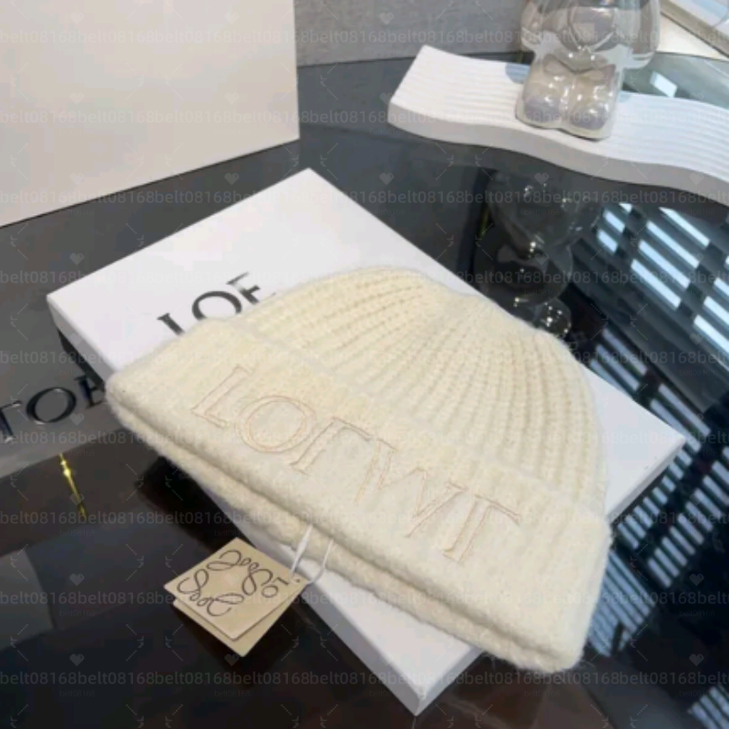 Designer beanie winter cashmere casquette luxe bonnet hat women fashion luxury letter skull caps unisex multiple styles black white color optional A2