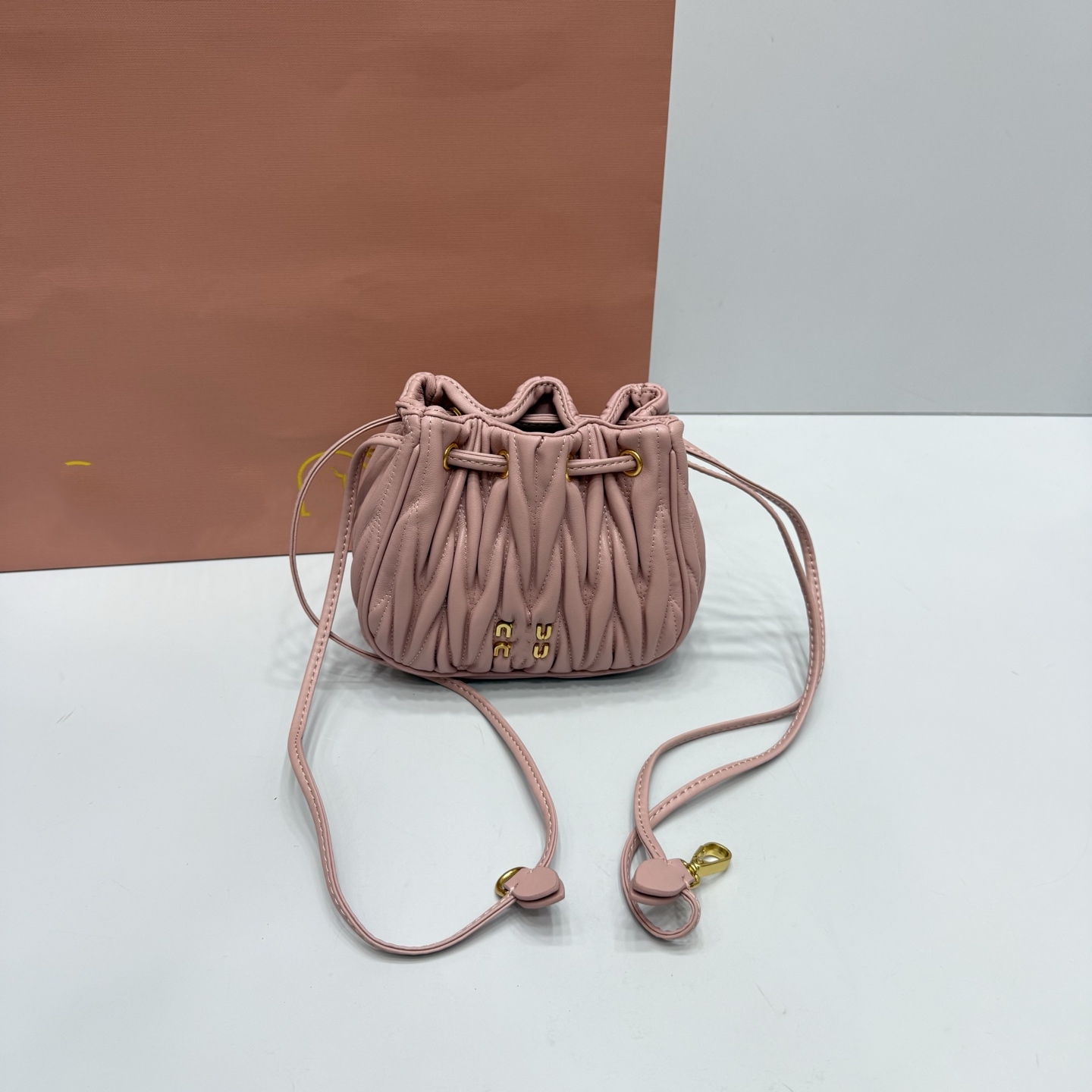 Designer bags single-shoulder bags wallets metal engraved soft sheepskin crossbody bags fashionable mini handbags women's wallets underarm bags Hobo bags