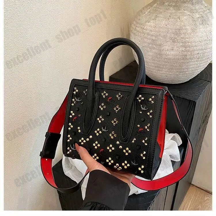 Tote Designer Handbag Leather Rivets Purse Fashion Versatile Bottom Studded Shopping Travel Shoulder Bag Red Crossbody Loubotin Evening Bags