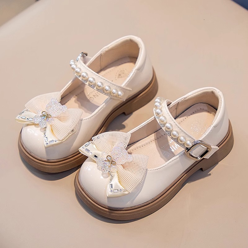 Ladies' small leather Designer shoes new children's princess shoes fashionable children's soft soled children's casual shoes new d