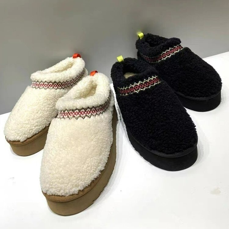 booties New Fleece-Lined Warm Comfortable Fur Shoes Thick Sole Height Increasing Trendy Sheepskin Integrated Closed-Toe Snow Boots