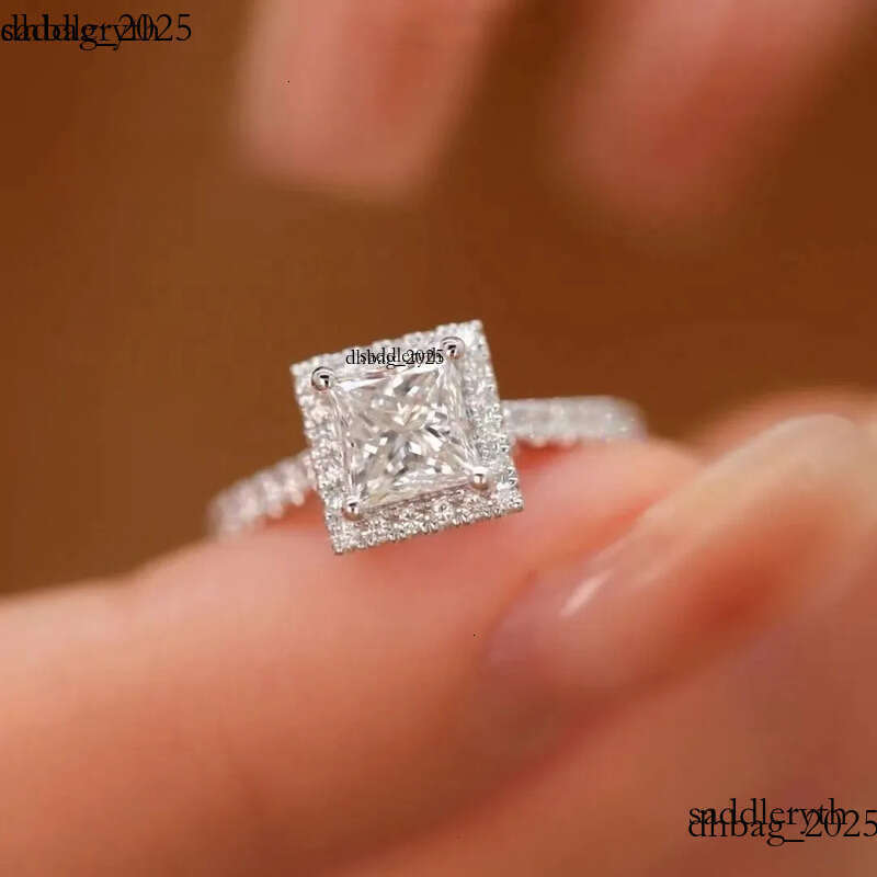 7Carat 1ct 5.5mm Princess Cut Moissanite Ring D Color with GRA Certificate for Wedding Engagement
