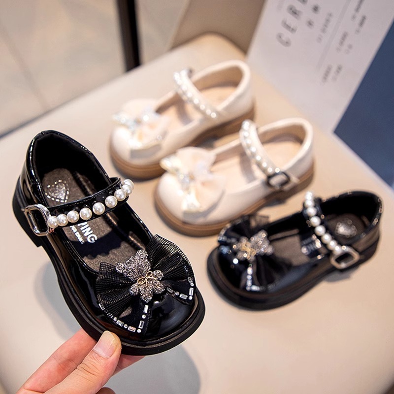 Ladies' small leather Designer shoes new children's princess shoes fashionable children's soft soled children's casual shoes new d