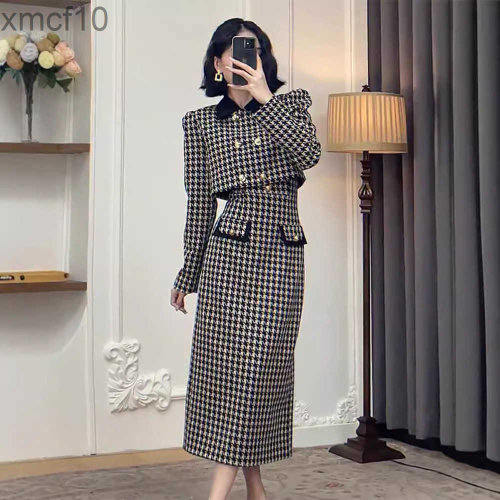 Early Autumn New Womens Fashion Small Fragrance Style Suit Dress Fashionable Highend Elegant Socialite Twopiece Set