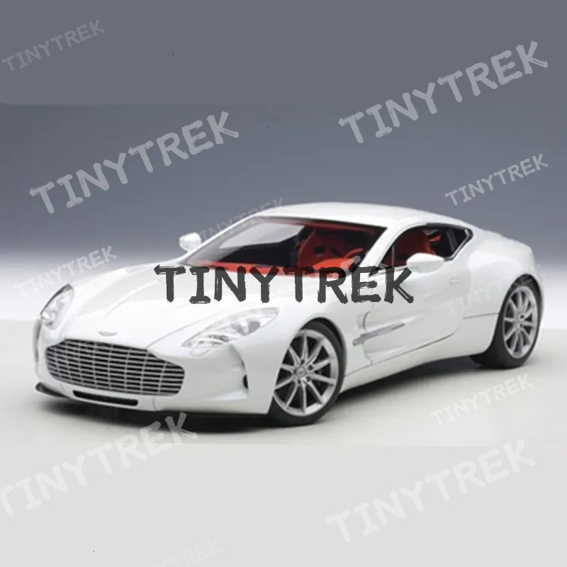 1 32 Aston Martin One-77 Alloy Sports Diecast Metal Toy Vehicles Car Model Simulation Sound Light Collection Kids Gift 230308