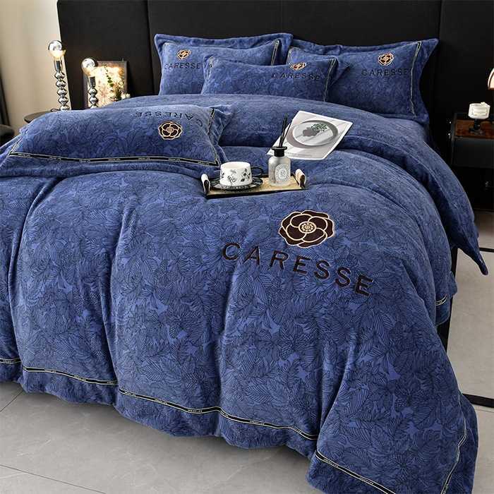 Winter 4kg Milk Velvet Embroidered FourPiece Set Autumn Winter Thickened Warm Quilt Cover Solid Color Fleece Bedding C250930