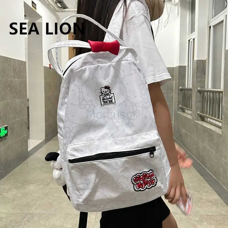 Sanrio Hellokitty Anime Cute Versatile Backpack Outdoor Leisure College Student Backpack Large Capacity Simple Fashion Schoolbag L250930