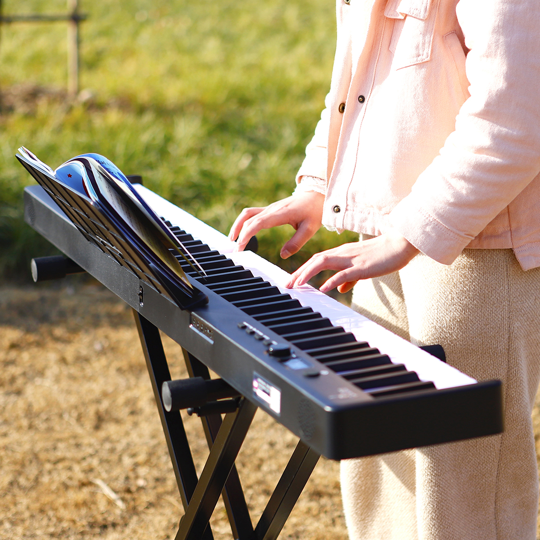 SLADE Affordable 88 Key Professional Electronic Upright Pianos Weighted Hammer Digital Portable Digital Electric Keyboard Piano Black