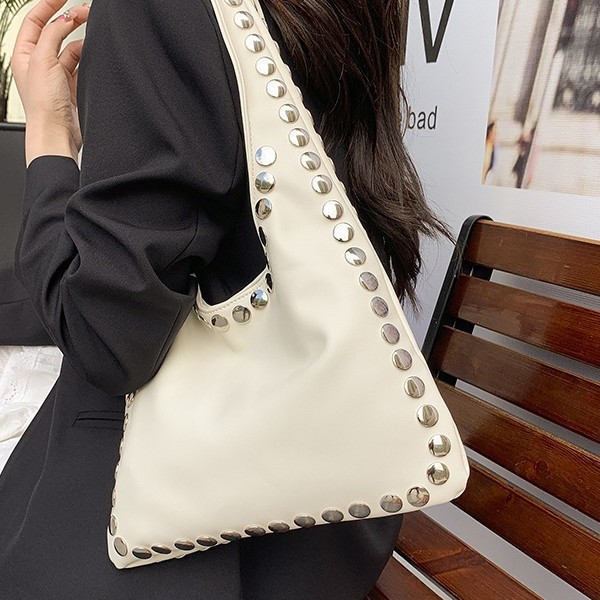 Retro Style Oil-Wax Leather Should-Armpit Bag with Rivets - Large Capacity Tote for Everyday Use