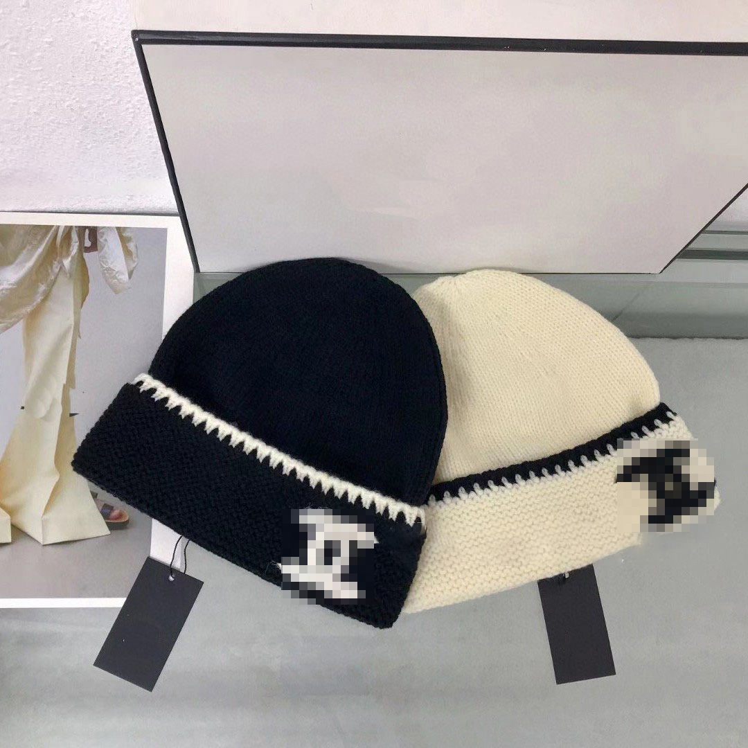 Letter C Wool Knitted Hat for Women Designer Beanie Warm and Thick New Knitted Hat Trendy Fashion Ear Protection Hat Skull caps Winter hats 3245
