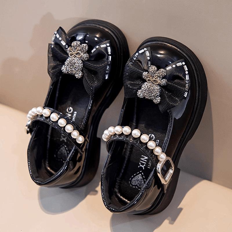 Ladies' small leather Designer shoes new children's princess shoes fashionable children's soft soled children's casual shoes new d