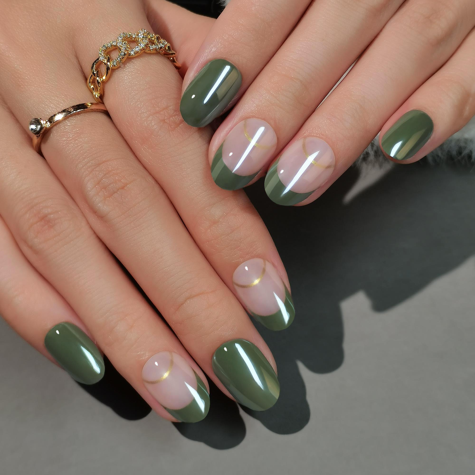 stylish olive green presson false nails short oval shape with line design