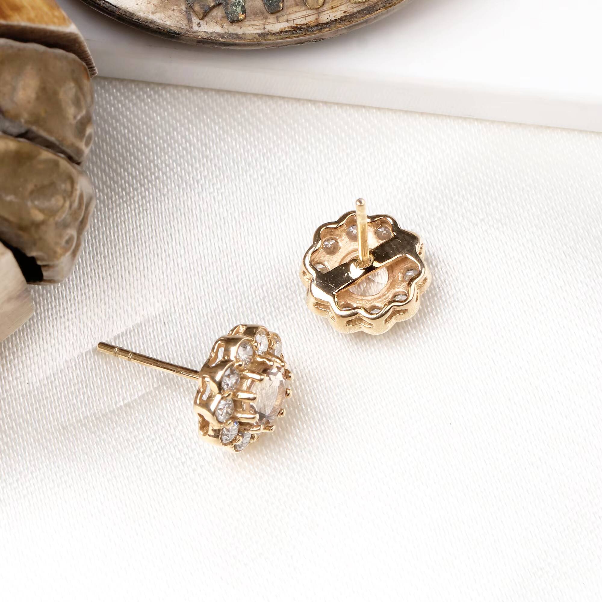 Designer Floral Shaped Morganite With Dia Drop Earring 14k Yellow Gold for Womens Handmade Jewelry Wholesaler