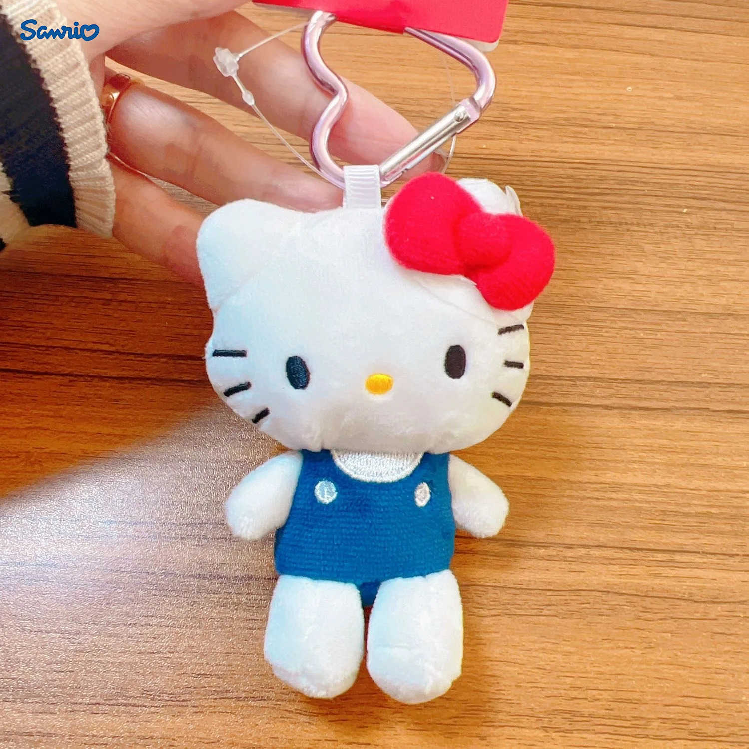 Sanrio MINISO Cute Women Hello Kitty Bag Pendant Pink Bow Cat Plush Doll Charm Keychain Student Backpack Accessories Girls Gifts L250930