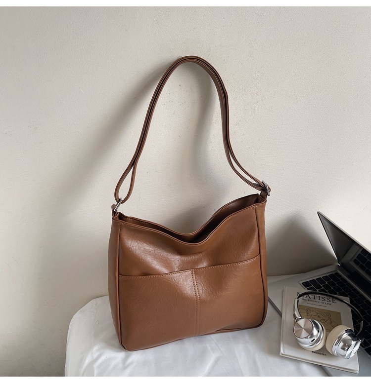 Fashion Autumn Winter Designer Bag Women Luxury Tote Bag Purse Large Capacity Suede Handbag Cute Plush Shoulder Bag Leather Brown Nags Sac Vintage Tra