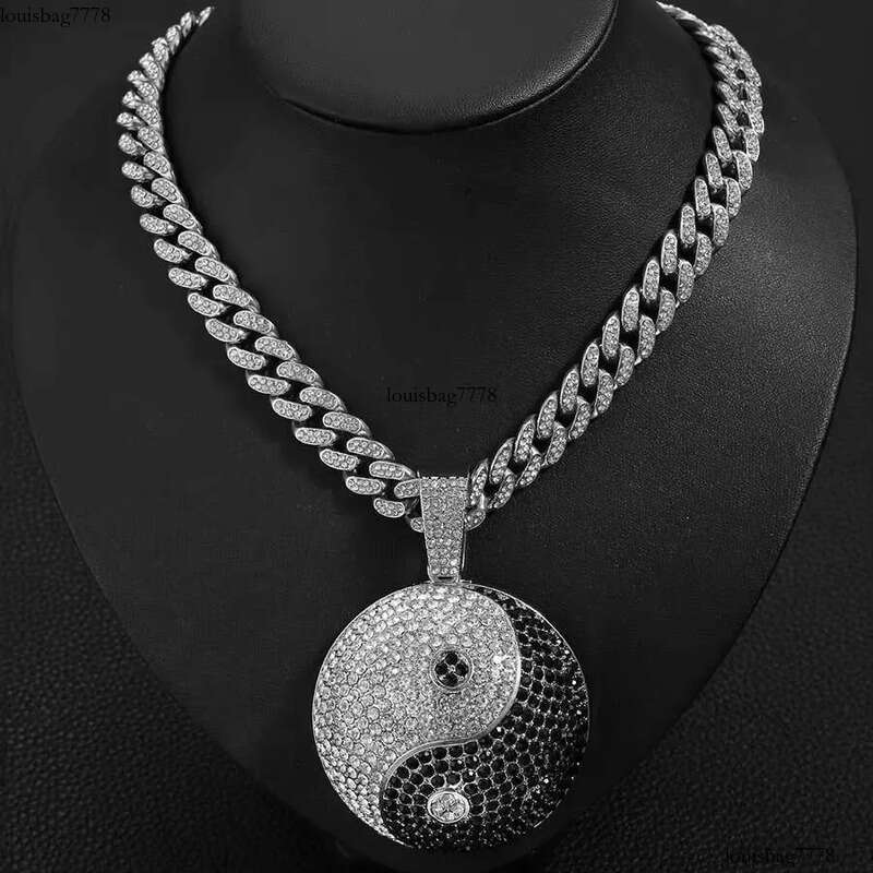 DHcollection Hip Hop Bagua Necklace Personality Chinese Style Yin Yang Tai Chi Male Pendant