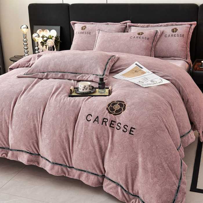 Winter 4kg Milk Velvet Embroidered FourPiece Set Autumn Winter Thickened Warm Quilt Cover Solid Color Fleece Bedding C250930