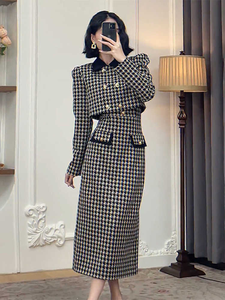 Early Autumn New Womens Fashion Small Fragrance Style Suit Dress Fashionable Highend Elegant Socialite Twopiece Set