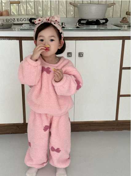 Pajamas 2025 Winter Clothing New Children's Cloud Velvet Cartoon home Wear set, baby thickened sleeping clothes and pants set Q250930