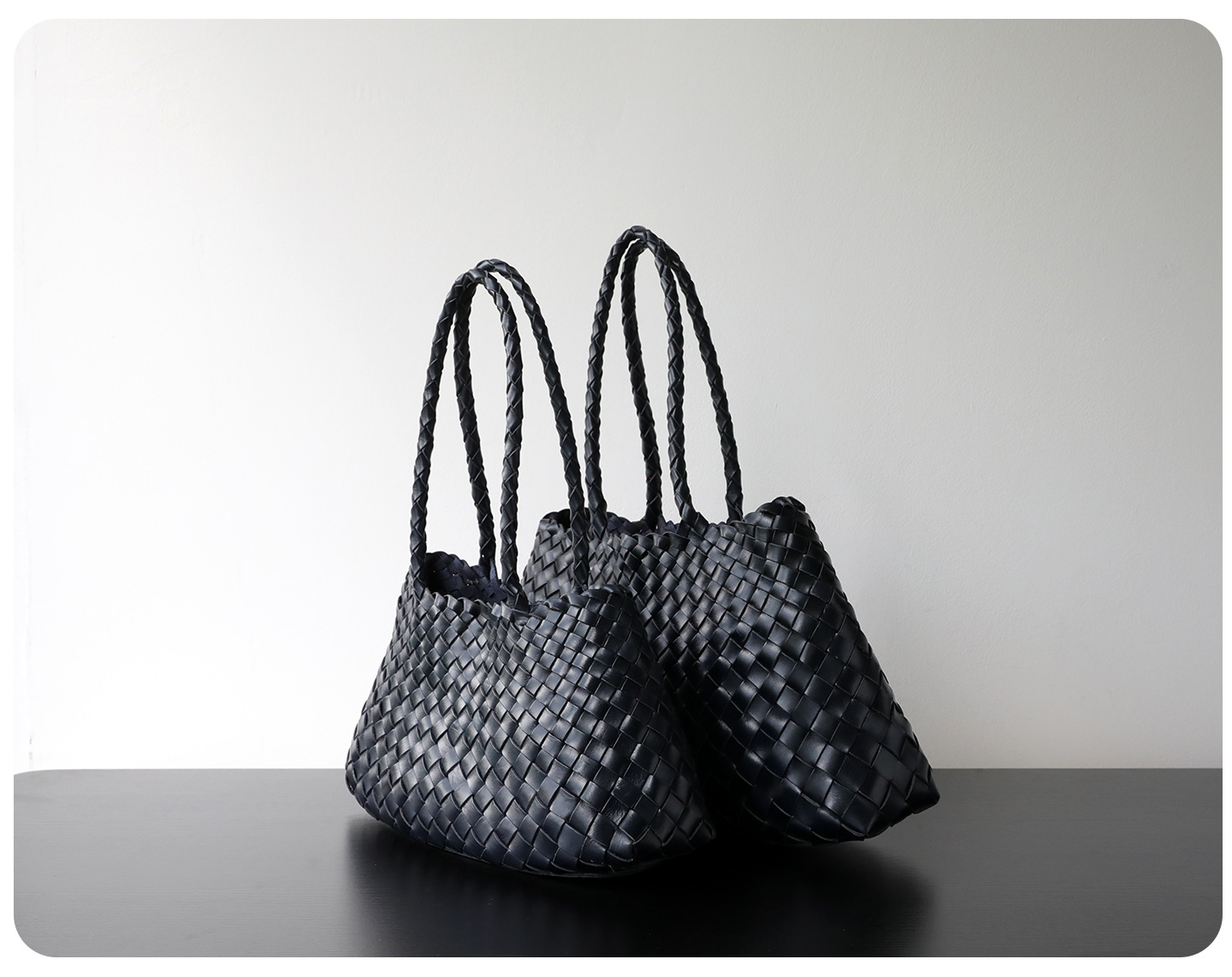 Designer bag diffusion Genuine Leather woven top layer womens french basket handmade leather tote bag shoulder big and small