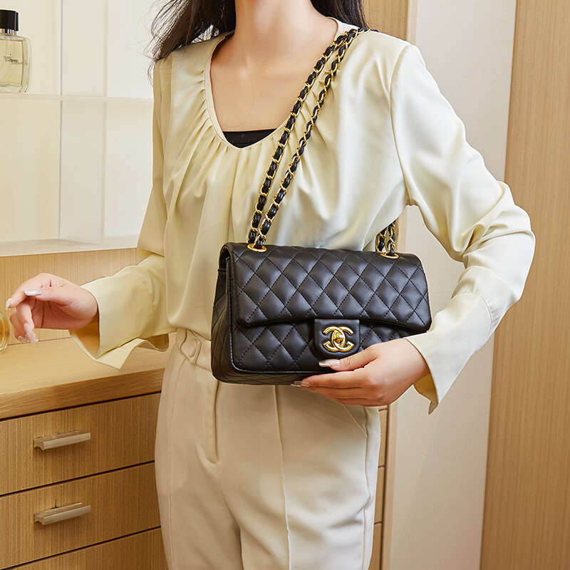 designer bag Luxury bag CF Classic Quilted Versatile Genuine Leather Crossbody Small Chanel Style High-end Texture Women's Bag