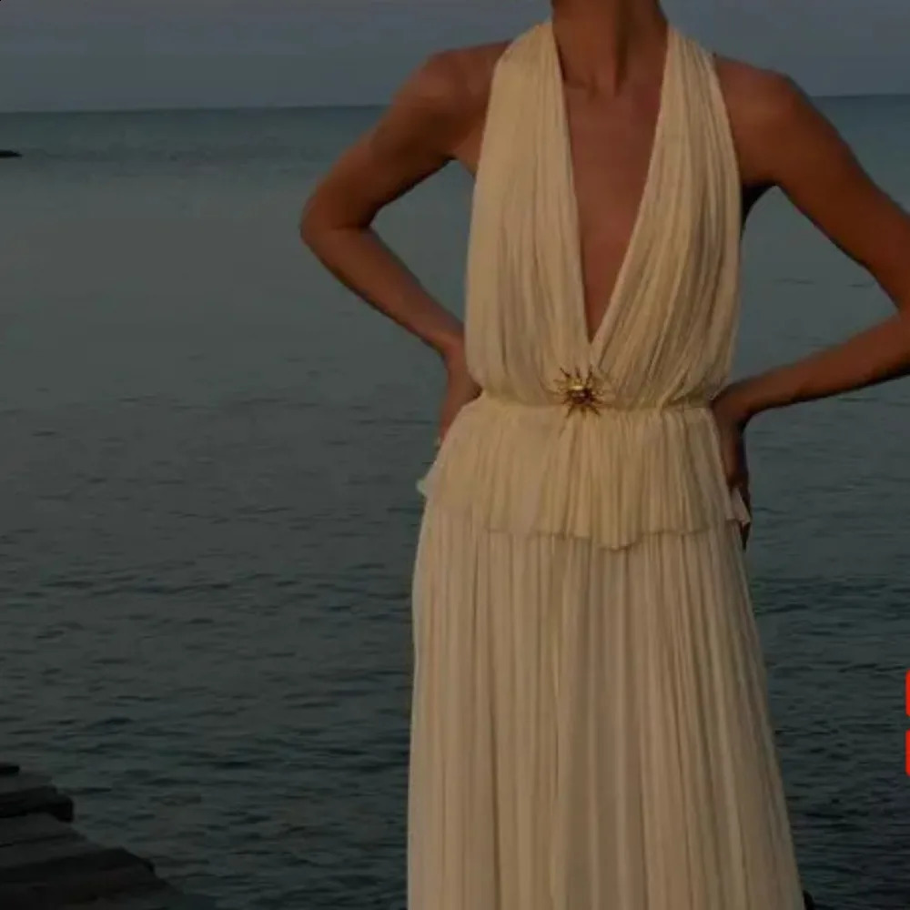 Bohemian fringe patchwork bandage womens long skirt sexy deep V-sleeves white dress womens holiday beach vest 241231