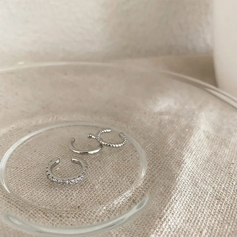 LATS Clips Earrings for Women Unisex Minimalist Fashion Cartilage Hoop Earings Set Ear Cuff Piercing Clip on Jewelry 241225