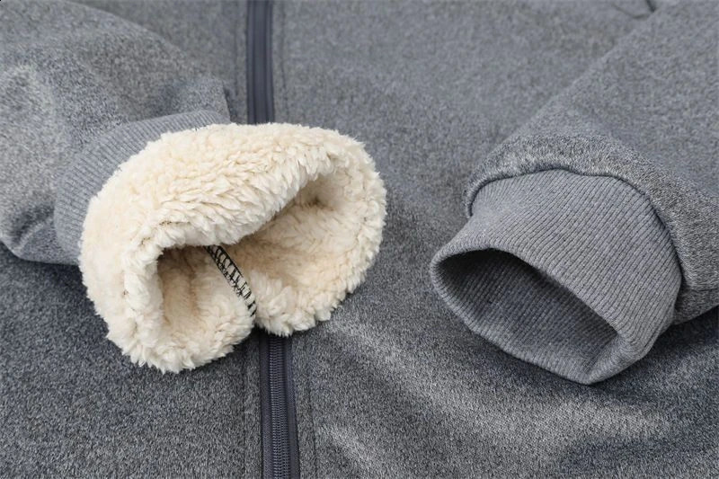 Autumn and Winter Models of Padded Thickened Top Pants Suit Mens Lambs Wool Leisure Loose Sportswear 241223