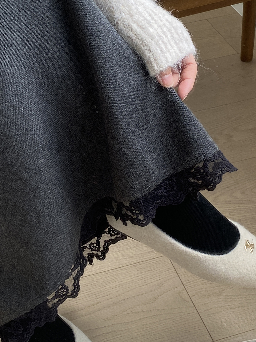 M5561 Lace High Waist Skirt Women Winter Soft Thickened Midi Skirt Back Slit A-Line Skirt