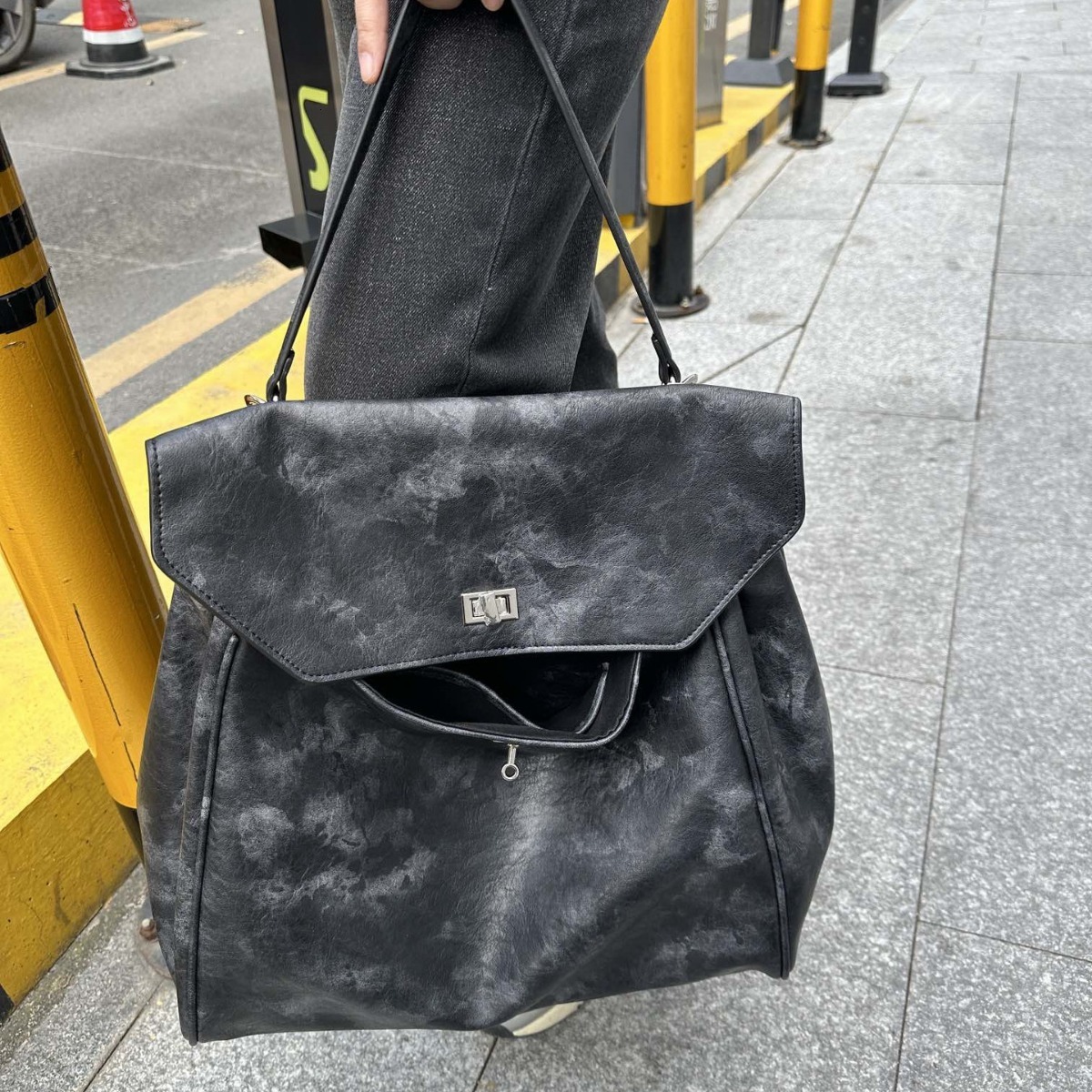 Same High-End Soft Leather Large Capacity Tote Street Fashion Big Bag, Backpack, Underarm Bag