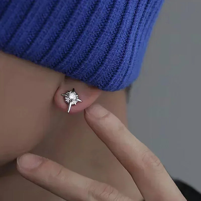 Fashion North Star Magnet Ear Clip for Men Without Holes Earring Simple Jewelry Daily Decoration 241225