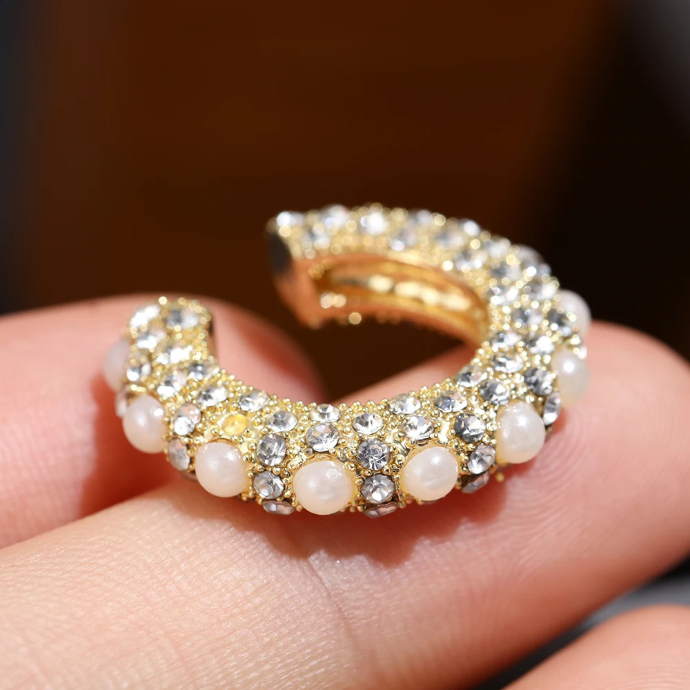 1pc Fashion Women Solid CZ Cuff Earrings Cshaped Cubic Zirconia Ear Statement No Piercing Gift Party Accessories 241225